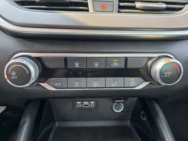 Used 2024 Nissan Altima 2.5 SR image 16