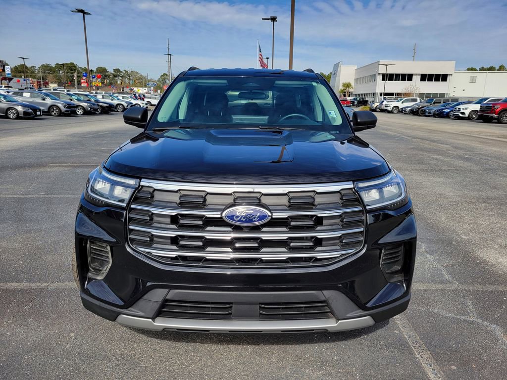 Used 2025 Ford Explorer Active image 8