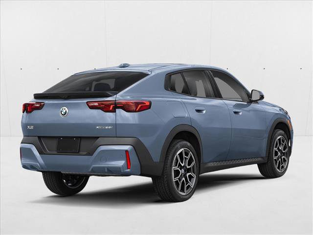 New 2026 BMW X2 xDrive28i AWD/4WD image 2