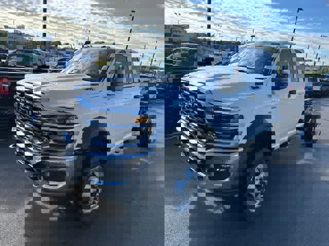 New 2026 RAM 5500 Tradesman image 2