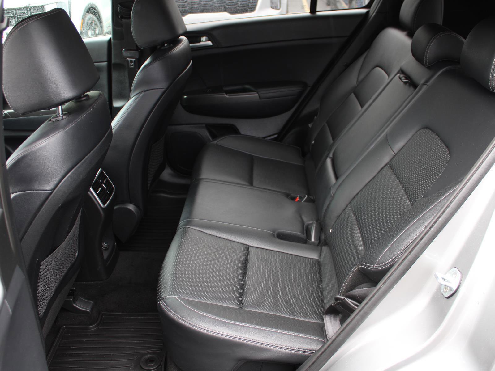 Used 2021 Kia Sportage S image 17