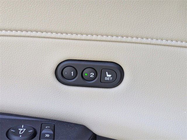 Used 2017 Acura ILX w/ Premium Package image 24