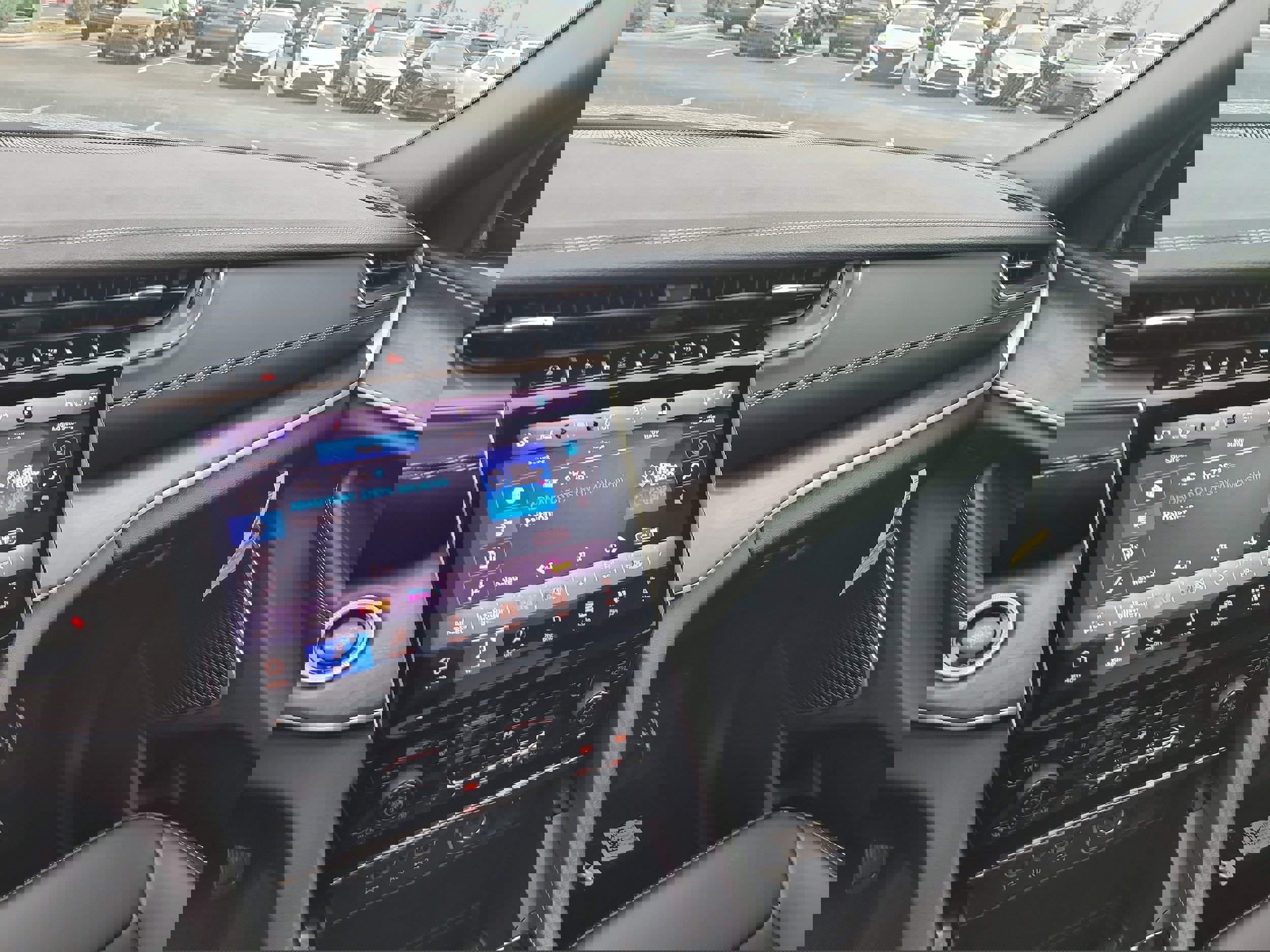 New 2025 Jeep Grand Cherokee L Limited w/ Black Appearance Package image 17