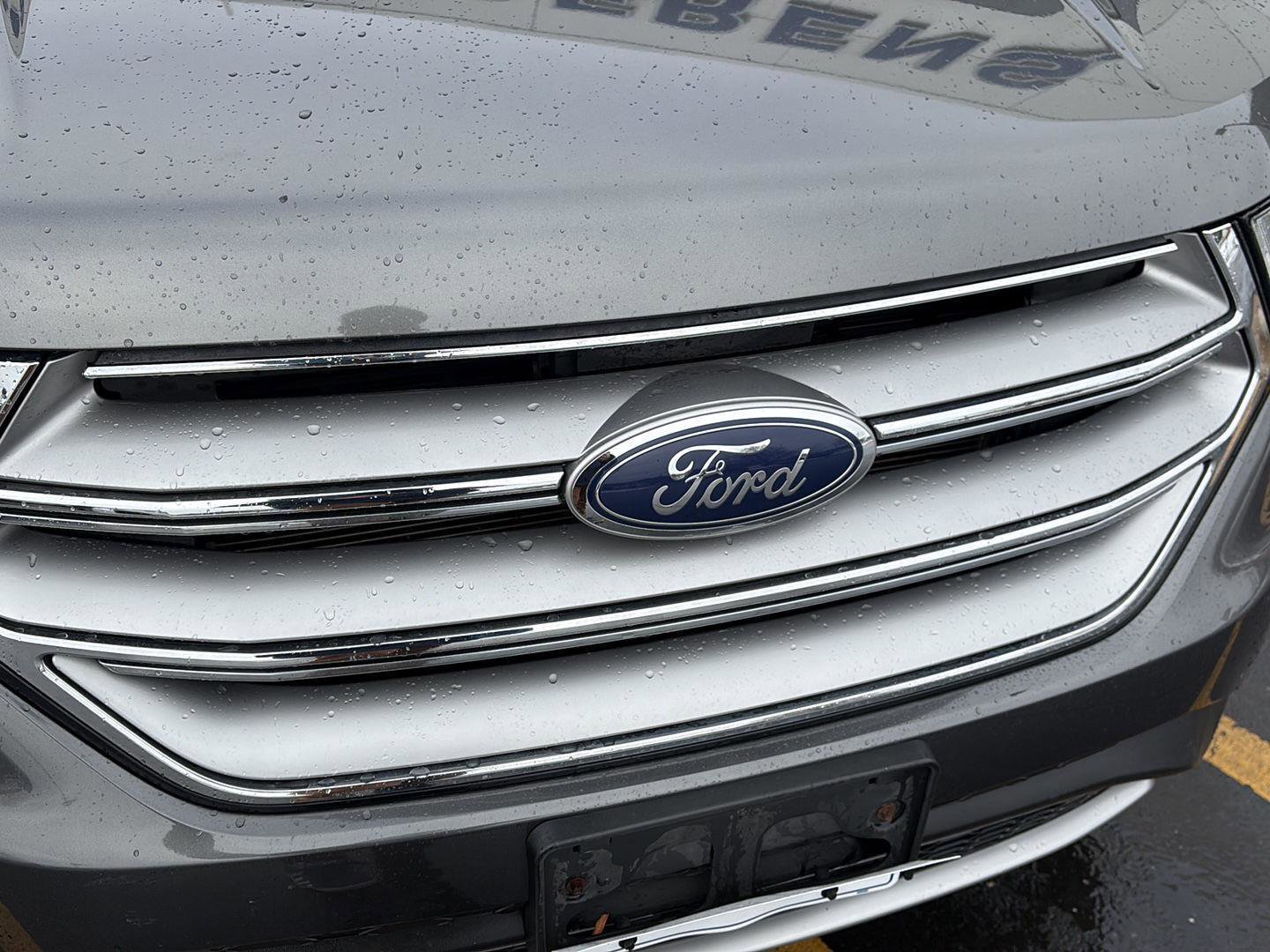 Used 2016 Ford Edge Titanium w/ Equipment Group 301A image 22