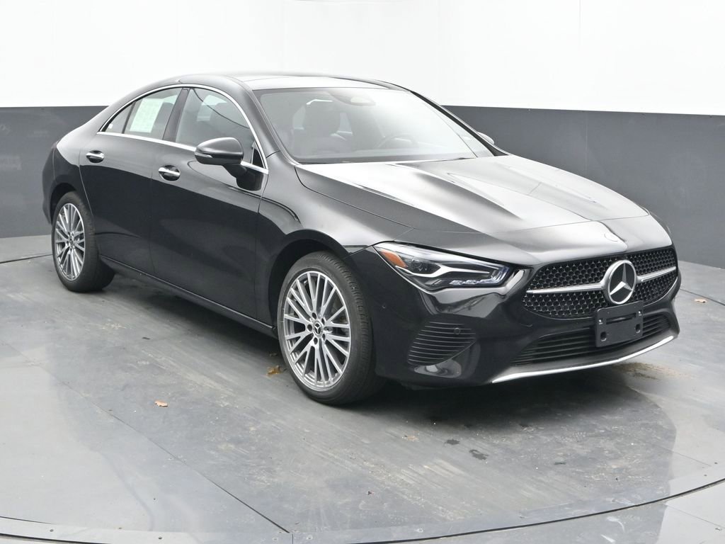 Used 2025 Mercedes-Benz CLA 250 4MATIC image 3