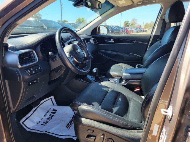 Used 2019 Kia Sorento SX image 24