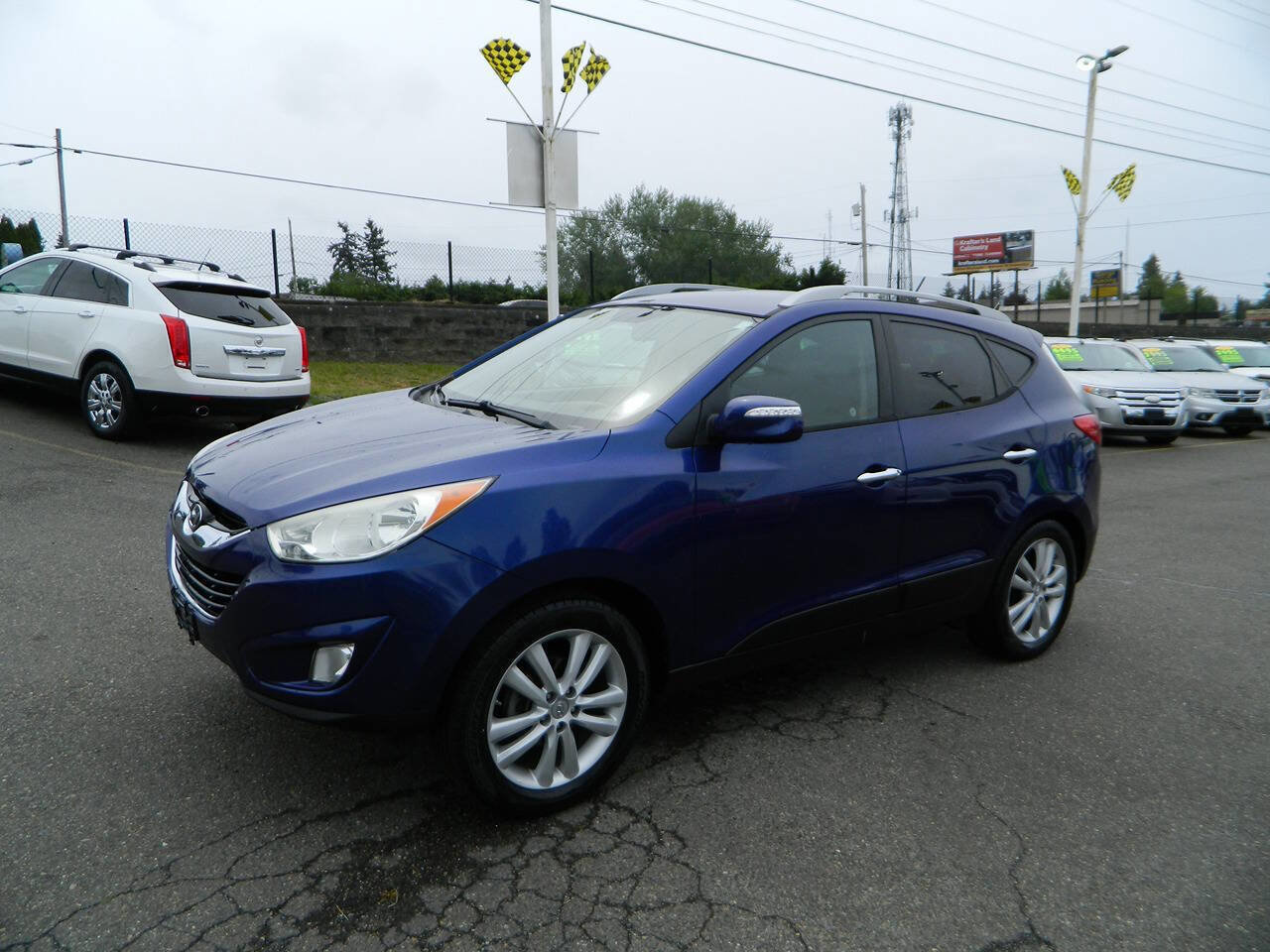 Used 2010 Hyundai Tucson Limited FWD image 4