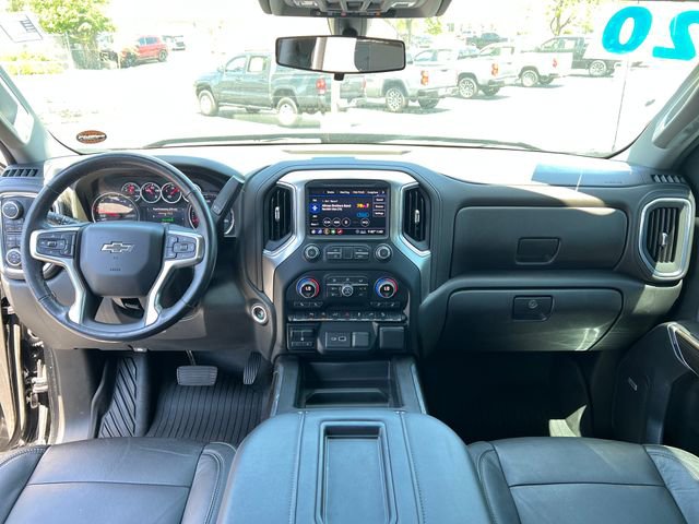 Used 2020 Chevrolet Silverado 1500 LT Trail Boss w/ Midnight Edition AWD/4WD image 12