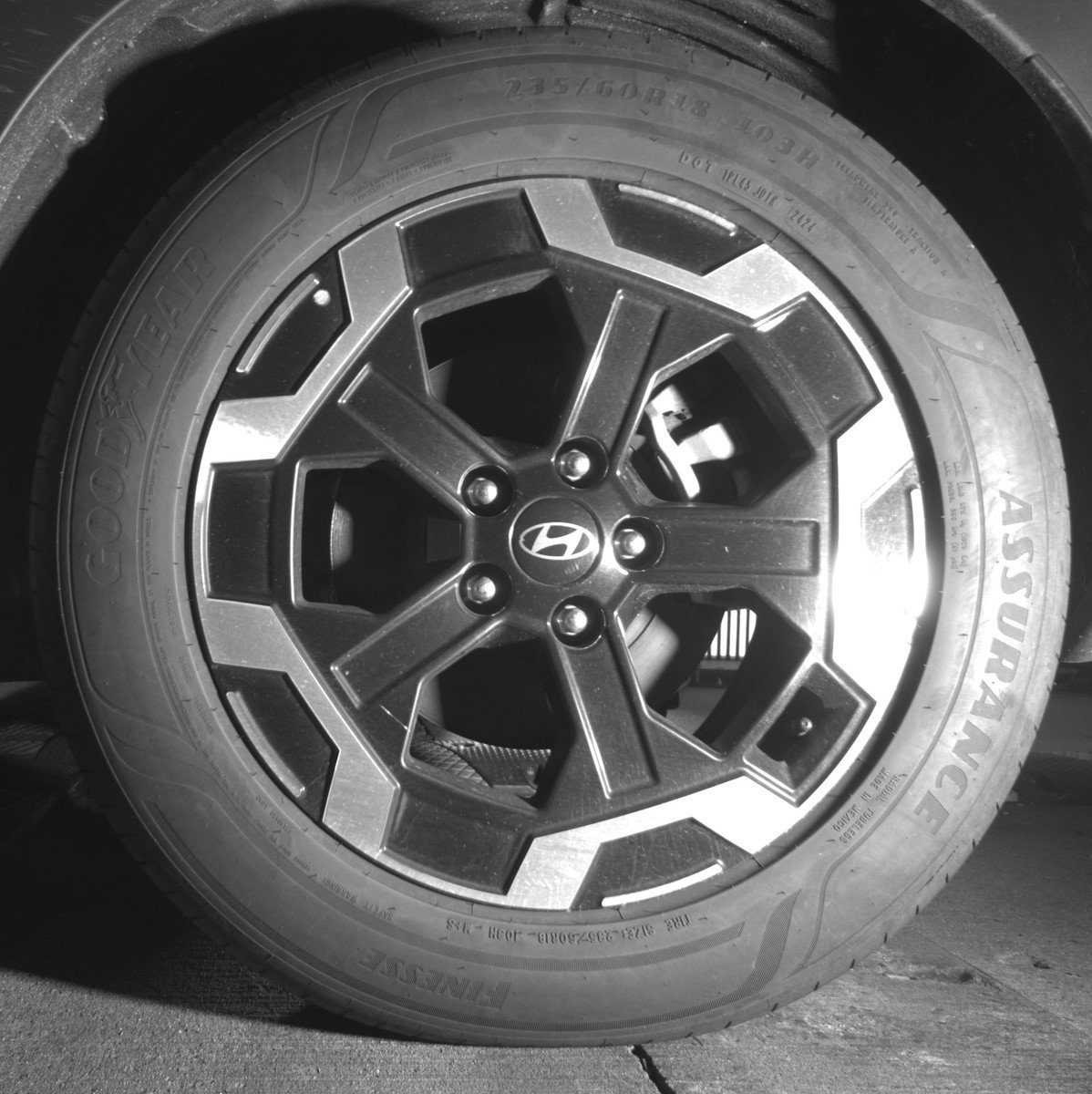 Used 2025 Hyundai Santa Fe SEL image 14