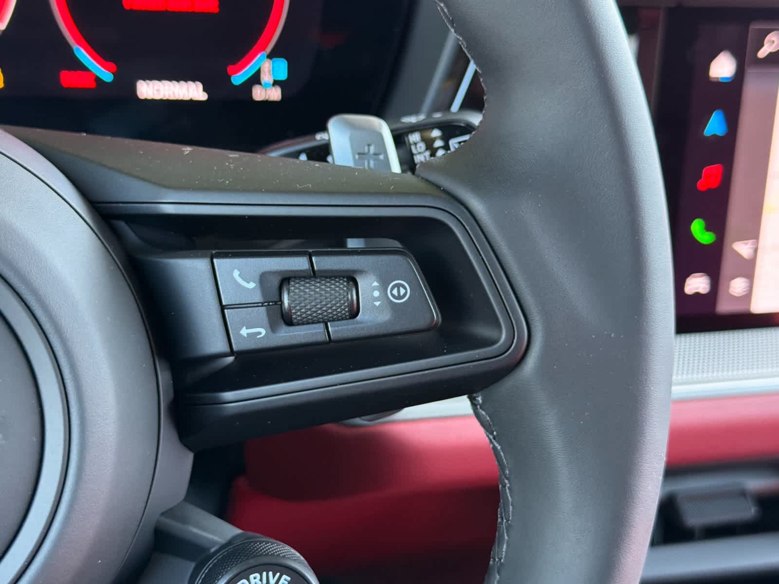 New 2026 Porsche Cayenne AWD/4WD image 29
