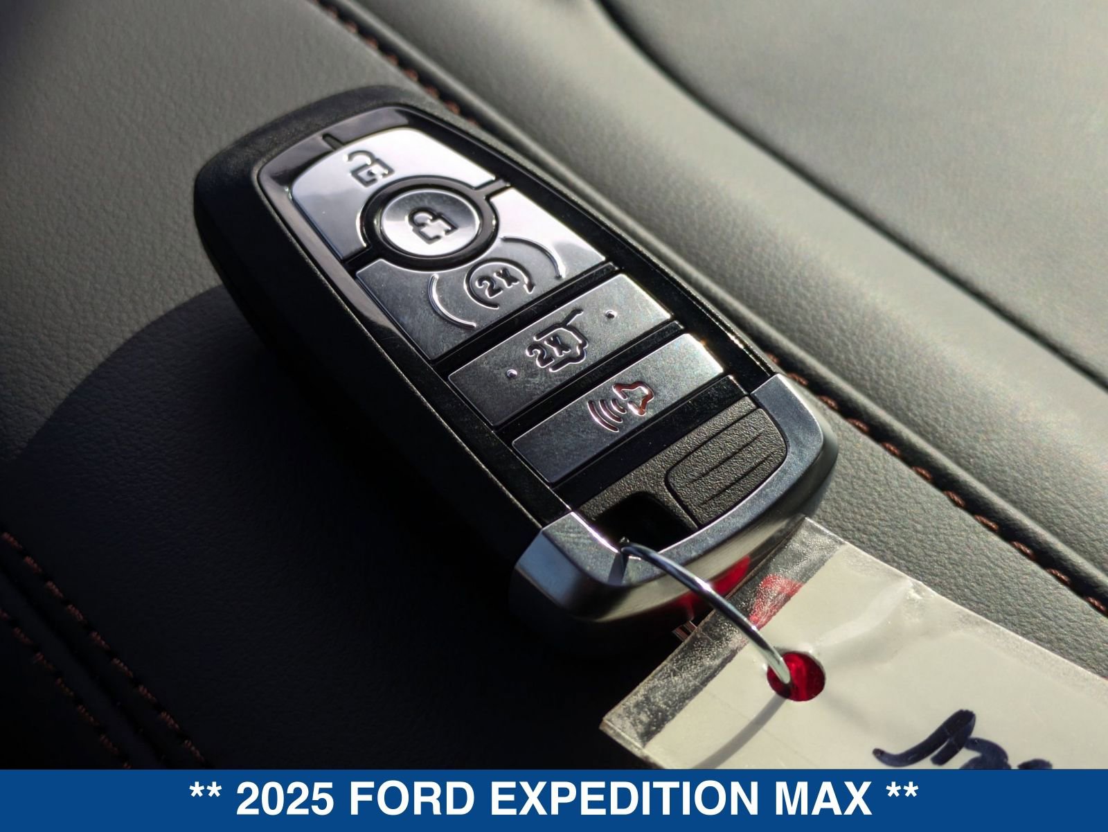New 2025 Ford Expedition Max Active RWD image 41
