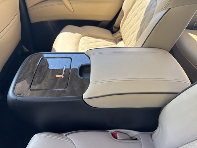 Used 2024 Nissan Armada Platinum w/ Captain's Chairs Package AWD/4WD image 17