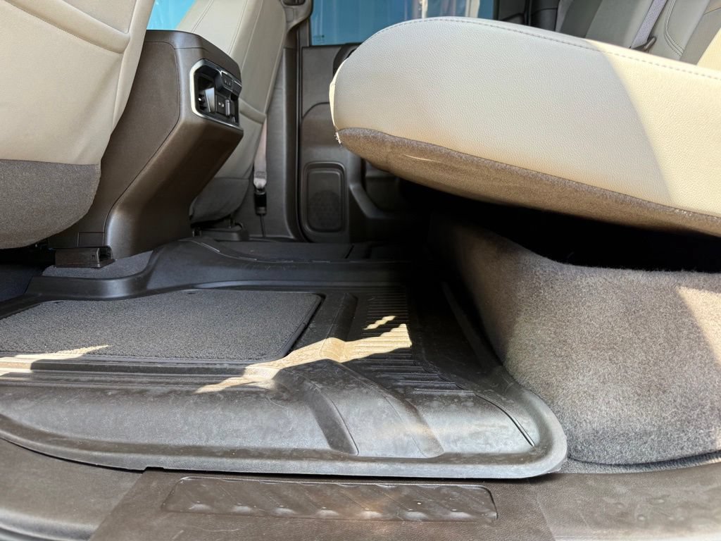 Used 2021 Chevrolet Silverado 1500 LTZ w/ LTZ Premium Package RWD image 23