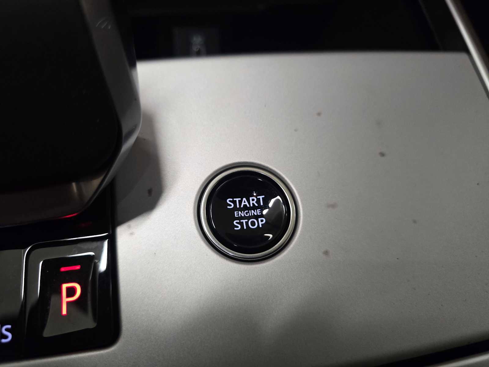 New 2026 Land Rover Range Rover SE image 33