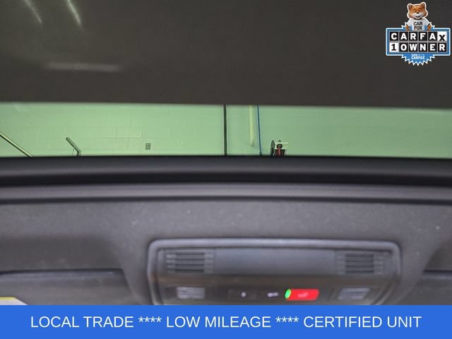 Used 2024 Volkswagen Tiguan SE w/ Panoramic Sunroof Package AWD/4WD image 15