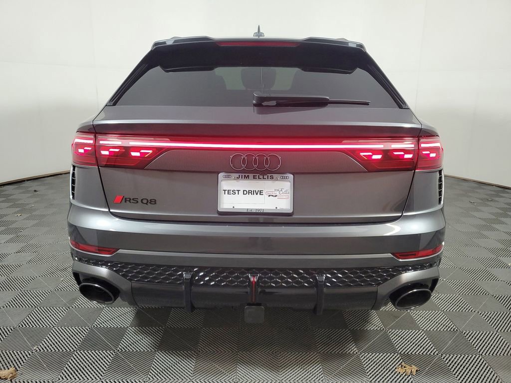 New 2026 Audi RS Q8 performance image 5
