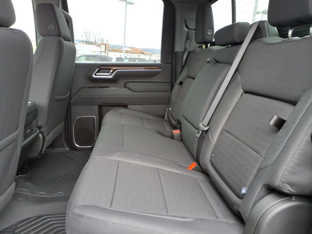New 2026 Chevrolet Silverado 2500 LT w/ All Star Edition image 6