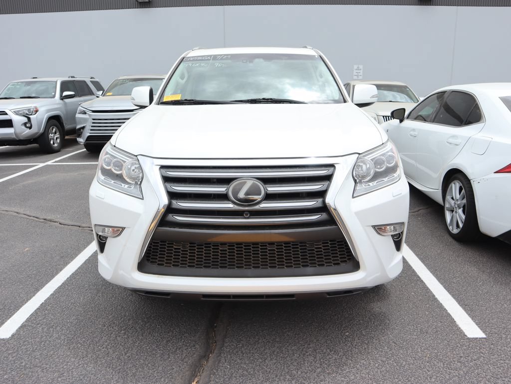 Used 2019 Lexus GX 460 Luxury AWD/4WD image 3