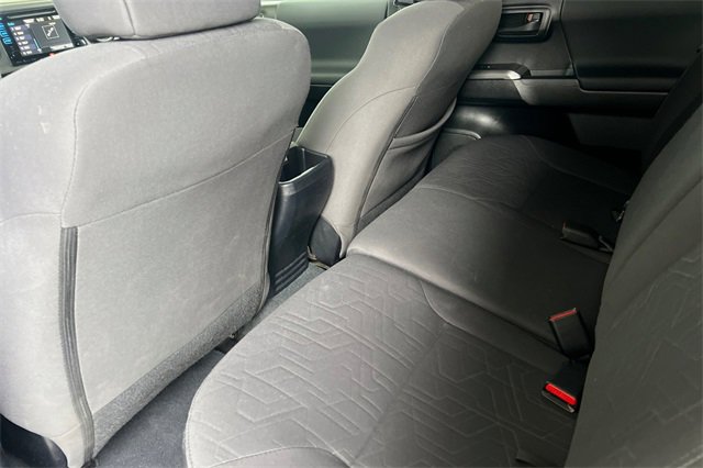 Used 2017 Toyota Tacoma TRD Sport image 14