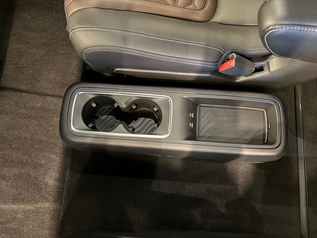 New 2026 Nissan Armada Platinum image 25