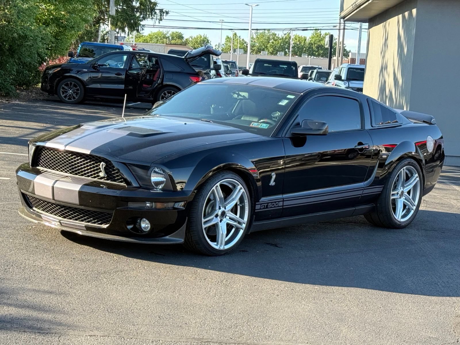 Used 2007 Ford Mustang Shelby GT500 RWD image 8