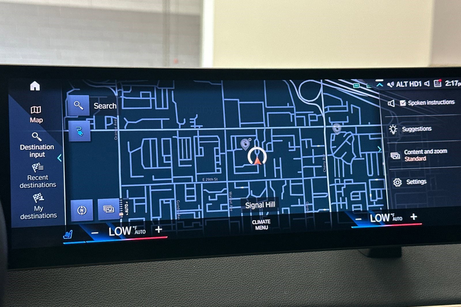 Used 2023 BMW iX xDrive50 w/ Premium Package image 22