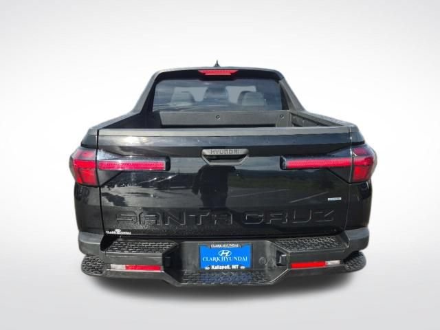 Used 2025 Hyundai Santa Cruz SE AWD/4WD image 6