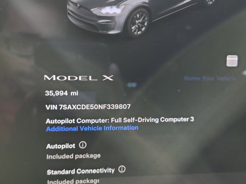 Used 2022 Tesla Model X image 3