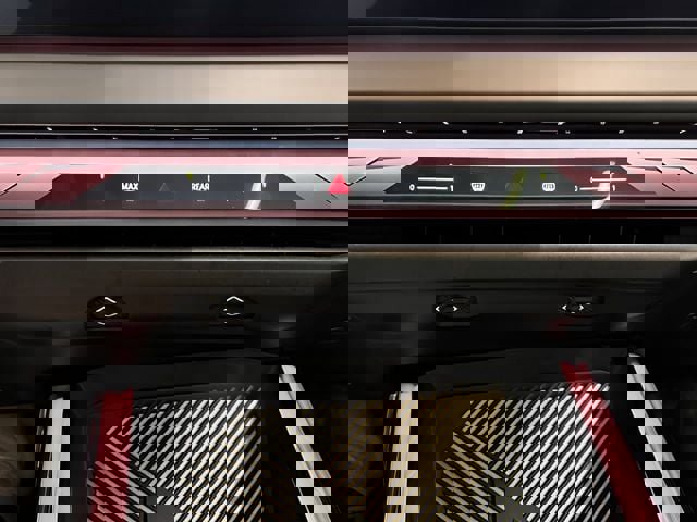 Used 2025 BMW X3 xDrive30i image 30