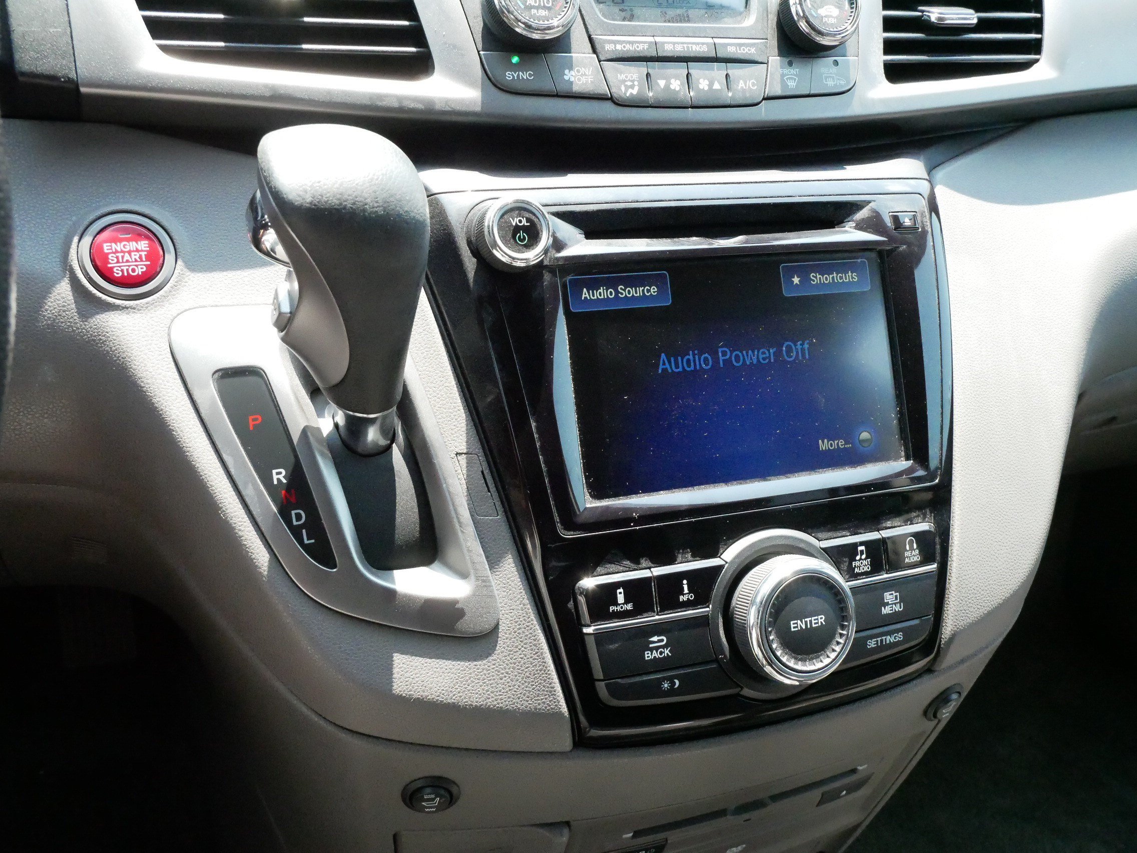 Used 2016 Honda Odyssey SE image 31