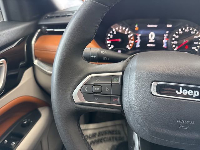 Used 2024 Jeep Compass Limited image 25