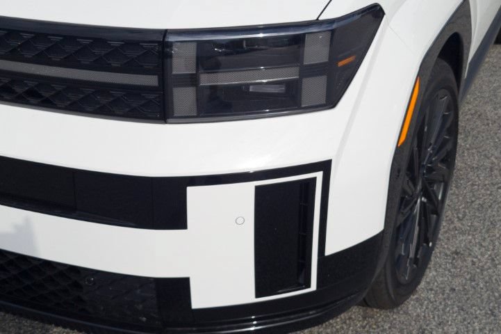 New 2027 Hyundai Santa Fe Calligraphy FWD image 9