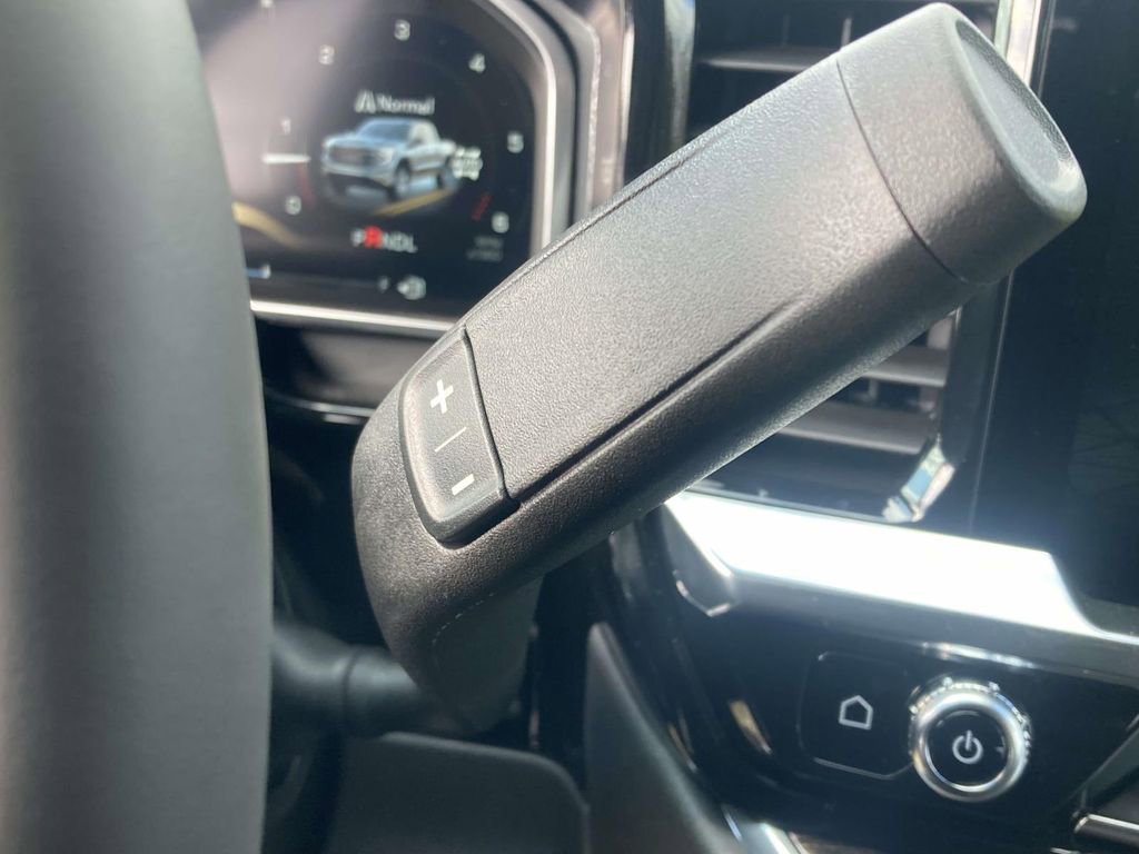 New 2026 GMC Sierra 1500 SLE image 24