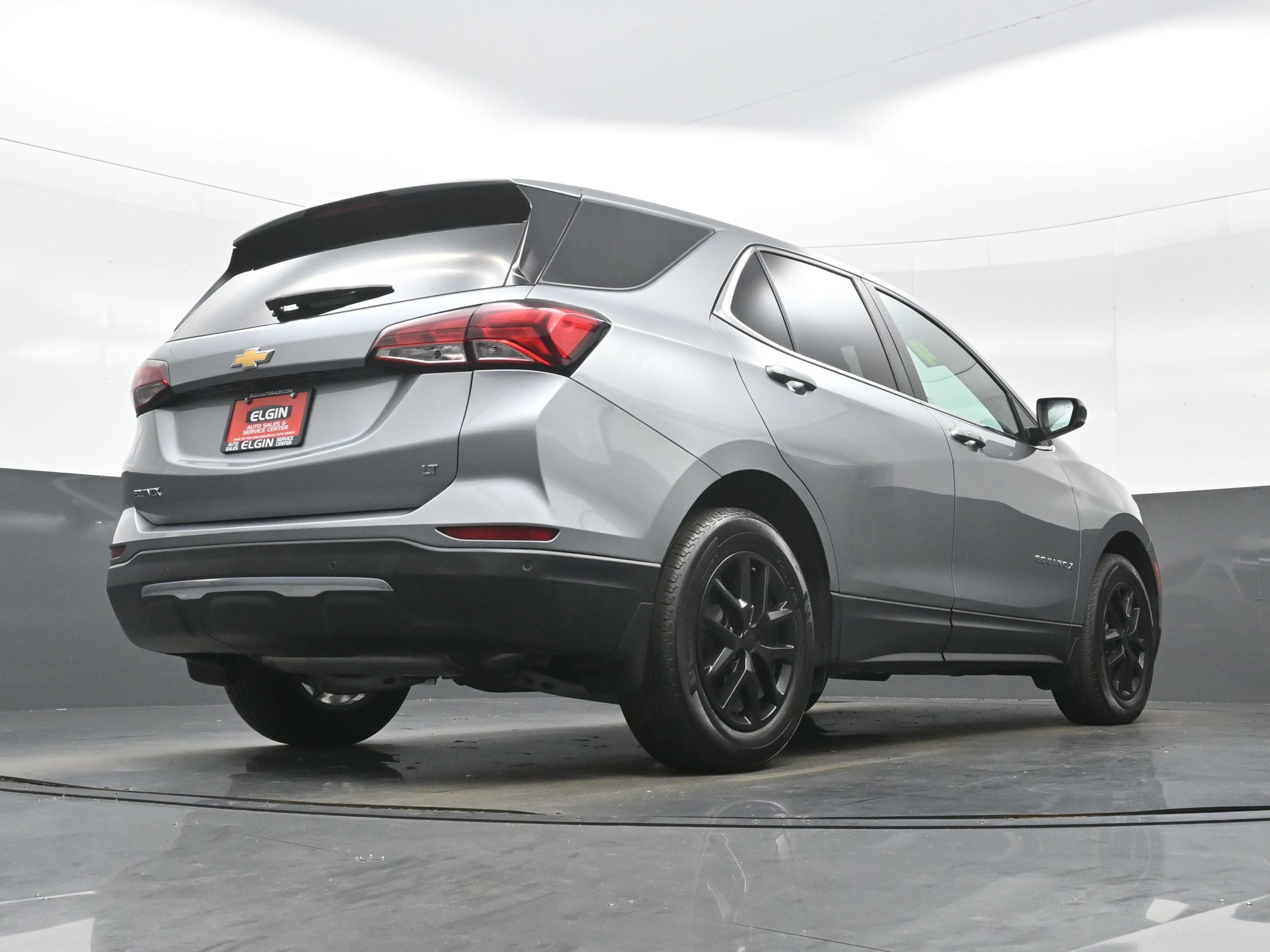 Used 2024 Chevrolet Equinox LT w/ LPO, Floor Liner Package FWD image 30