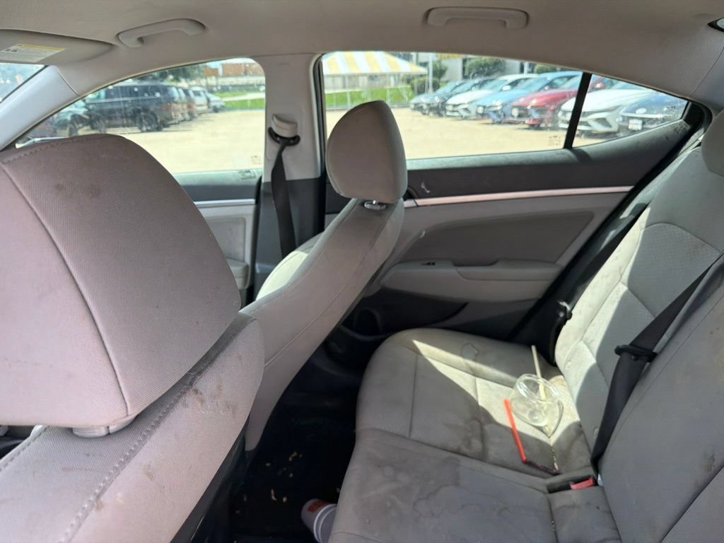 Used 2020 Hyundai Elantra SEL FWD image 12