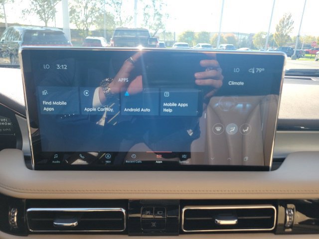 Certified 2023 Lincoln Nautilus AWD w/ Premium Package image 38