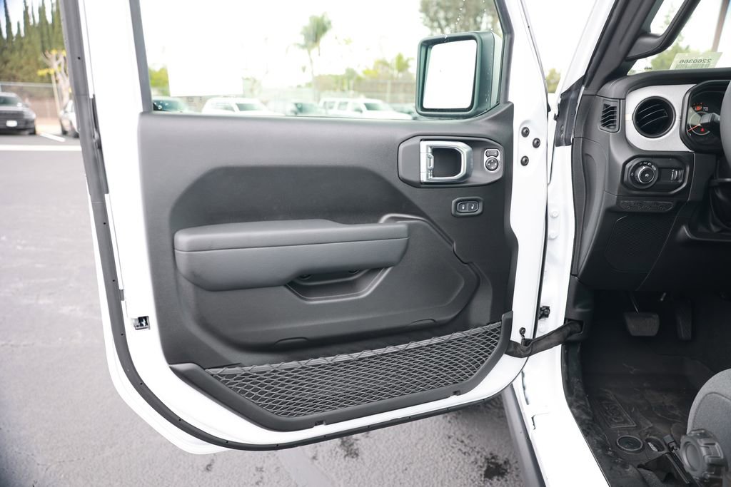 New 2026 Jeep Wrangler Willys image 11