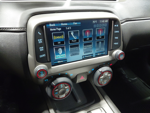 Used 2015 Chevrolet Camaro LT RWD image 23