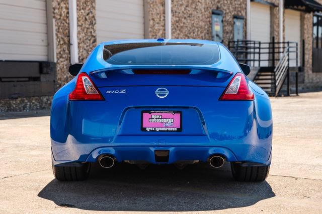 Used 2010 Nissan 370Z Touring w/ Sport Pkg RWD image 17