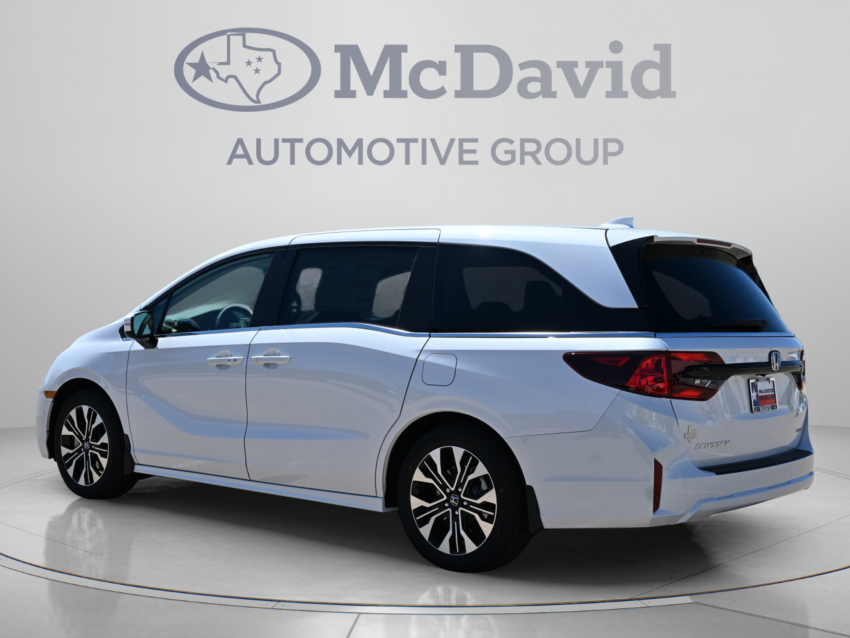 New 2026 Honda Odyssey Elite image 4
