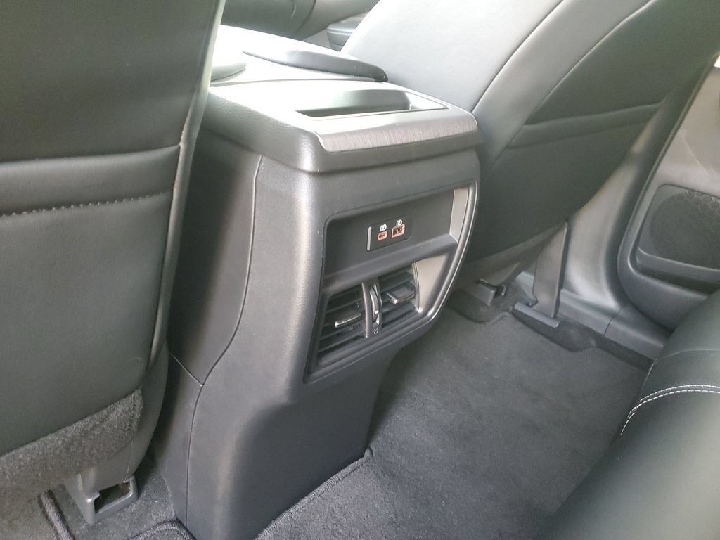 Certified 2024 Nissan Murano SV w/ SV Midnight Edition Package FWD image 16