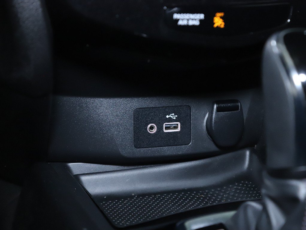 Used 2018 Nissan Rogue S AWD/4WD image 27