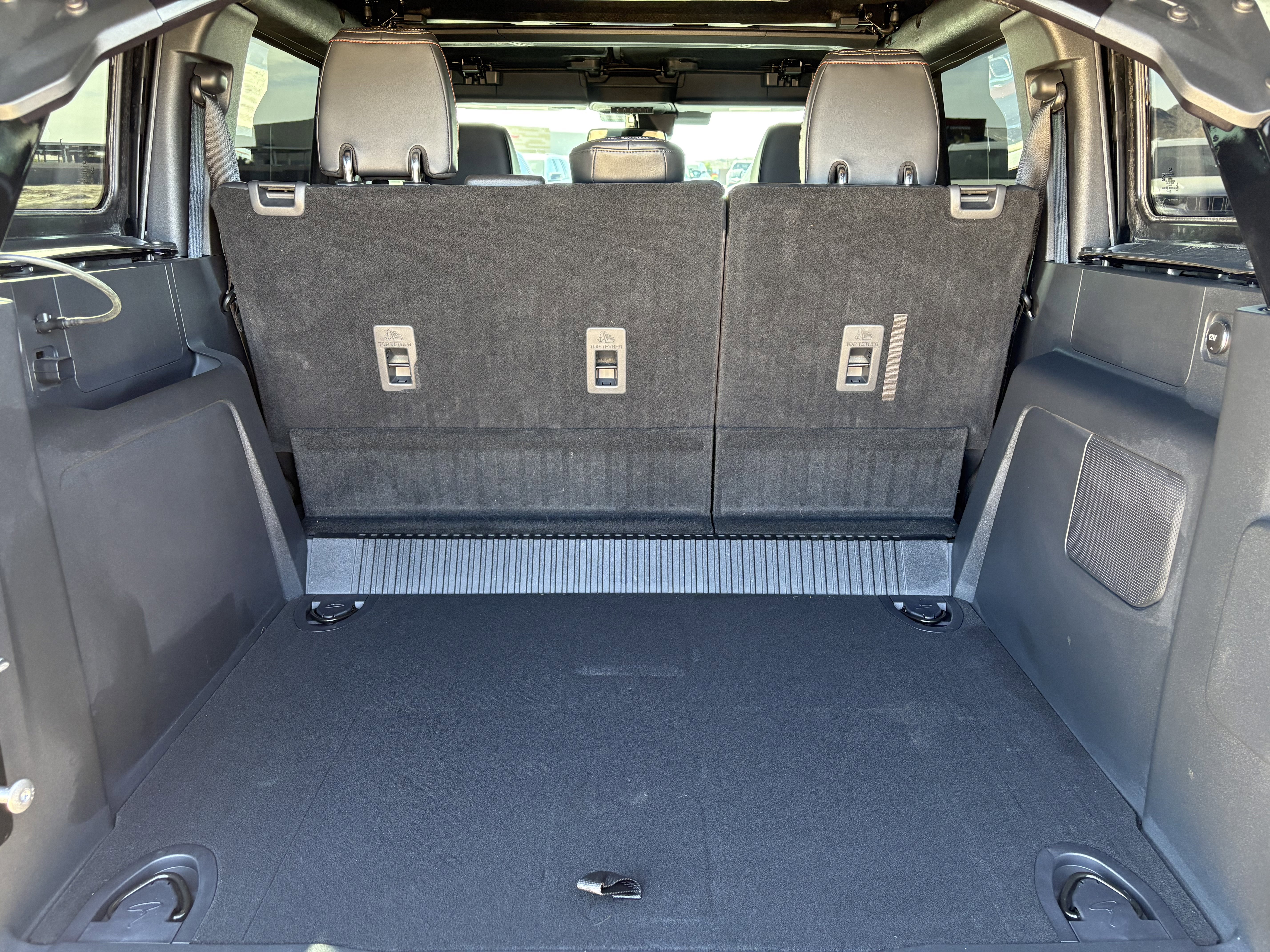 Used 2025 Ford Bronco Raptor AWD/4WD image 24