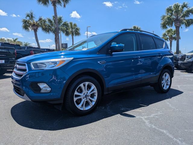 Used 2018 Ford Escape SE w/ SE Sync 3 Package FWD image 8