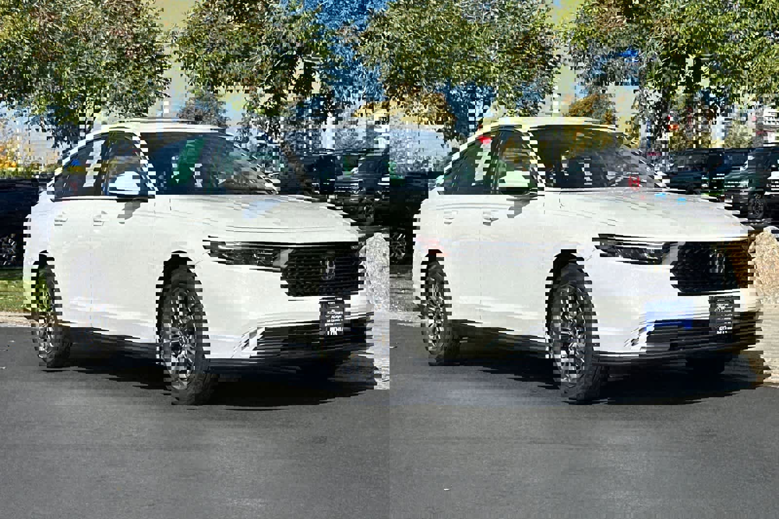 Used 2023 Honda Accord EX image 9