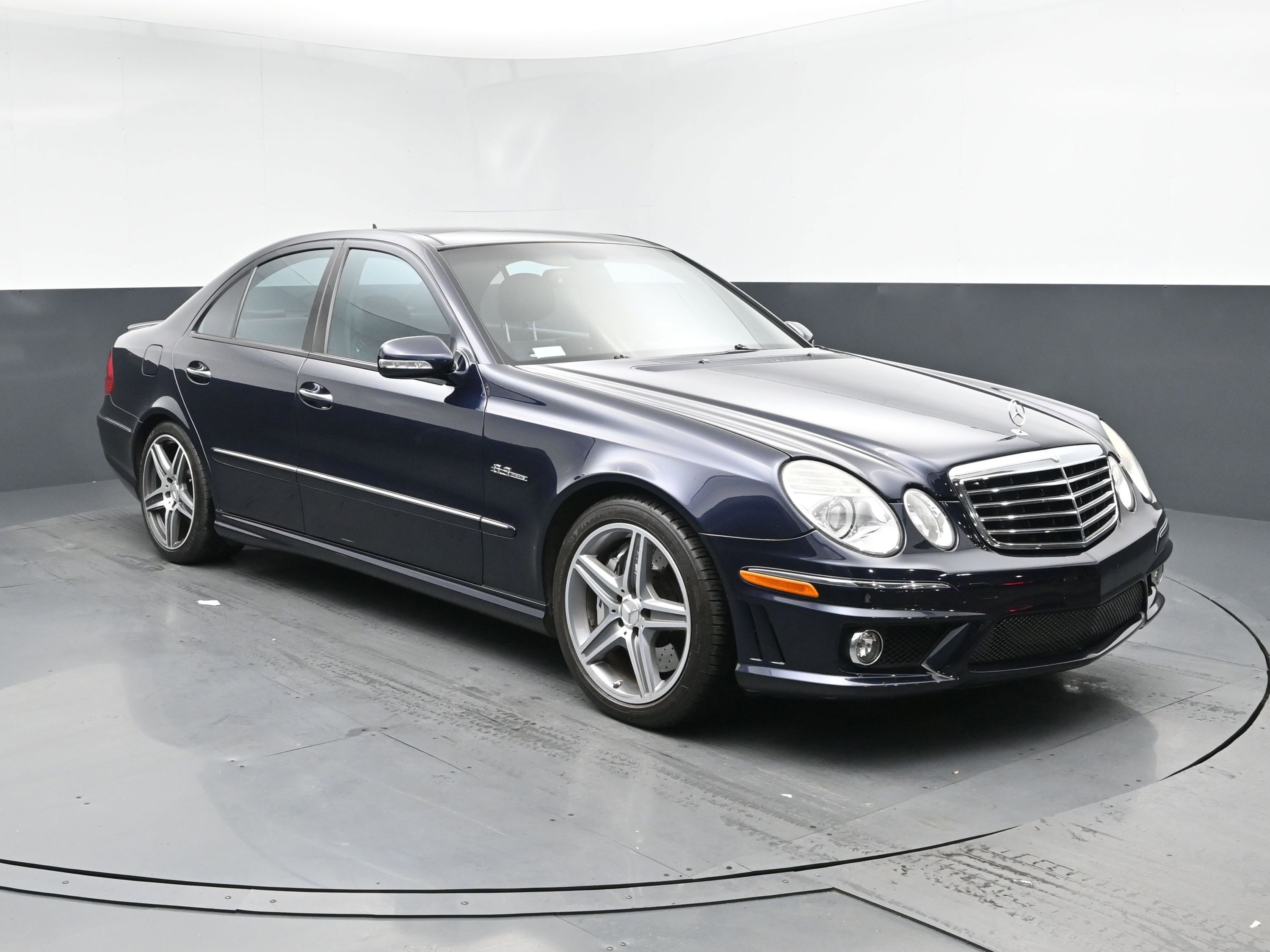 Used 2008 Mercedes-Benz E 63 AMG Sedan image 2