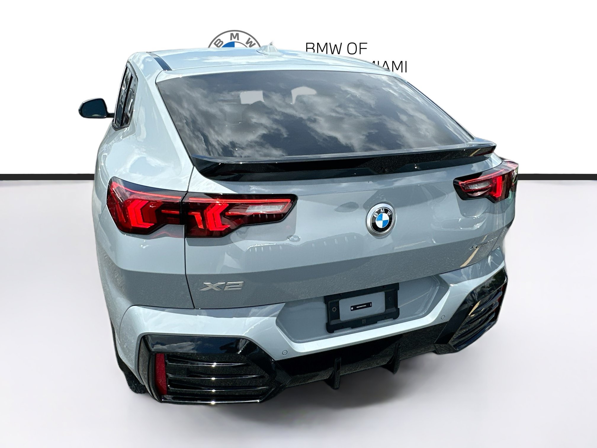 New 2026 BMW X2 xDrive28i w/ M Sport Package AWD/4WD image 5