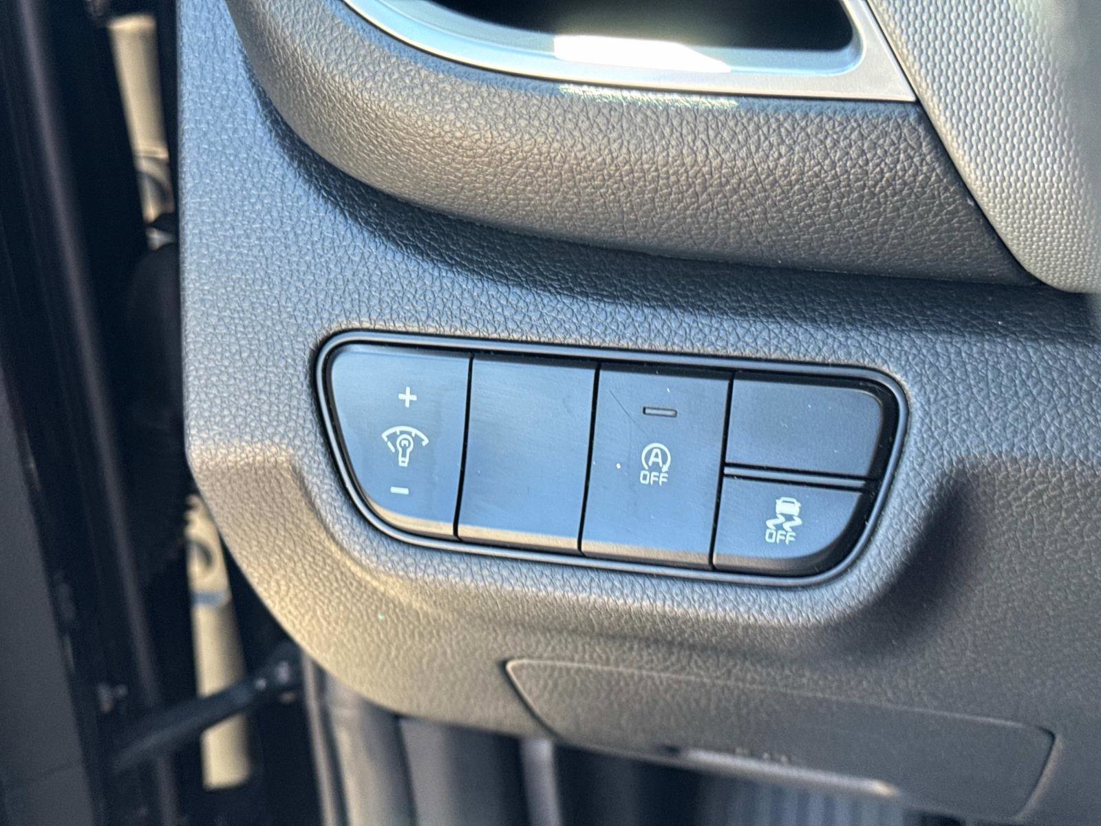 Used 2021 Kia Seltos LX image 29