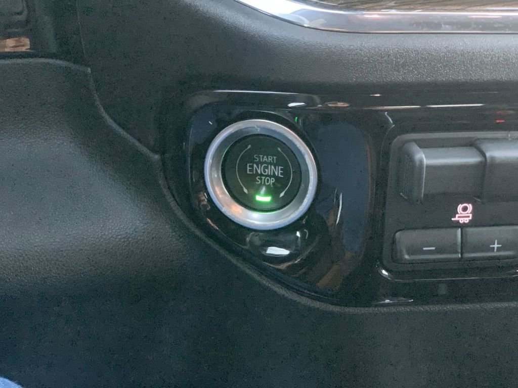 Certified 2023 Chevrolet Silverado 1500 RST w/ Convenience Package II image 15