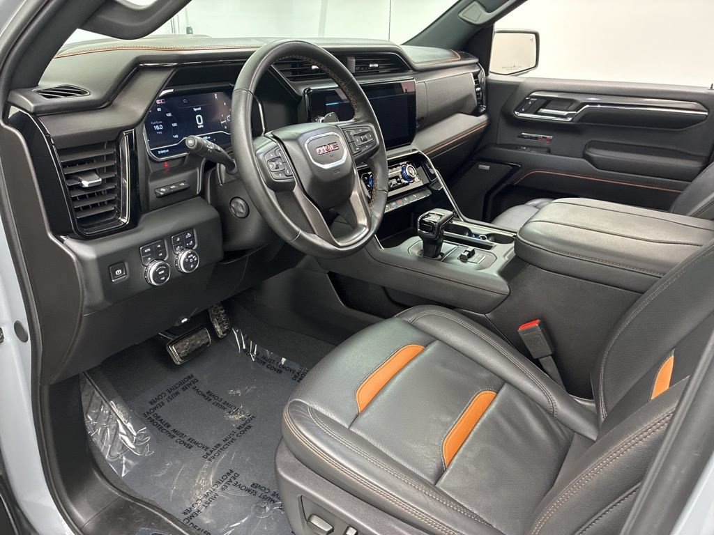 Used 2024 GMC Sierra 1500 AT4 w/ Technology Package AWD/4WD image 20